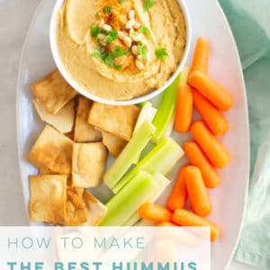 How to make the BEST homemade hummus! So easy to make and only requires simple ingredients, it's the perfect healthy snack or appetizer for parties! #vegan #vegetarian #glutenfree #healthy #cleaneating #snack #side #healthy | mindfulavocado